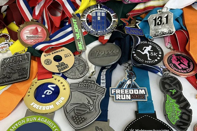 Médailles de marathon au design personnalisé